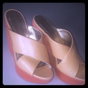 BCBG brand new plataform